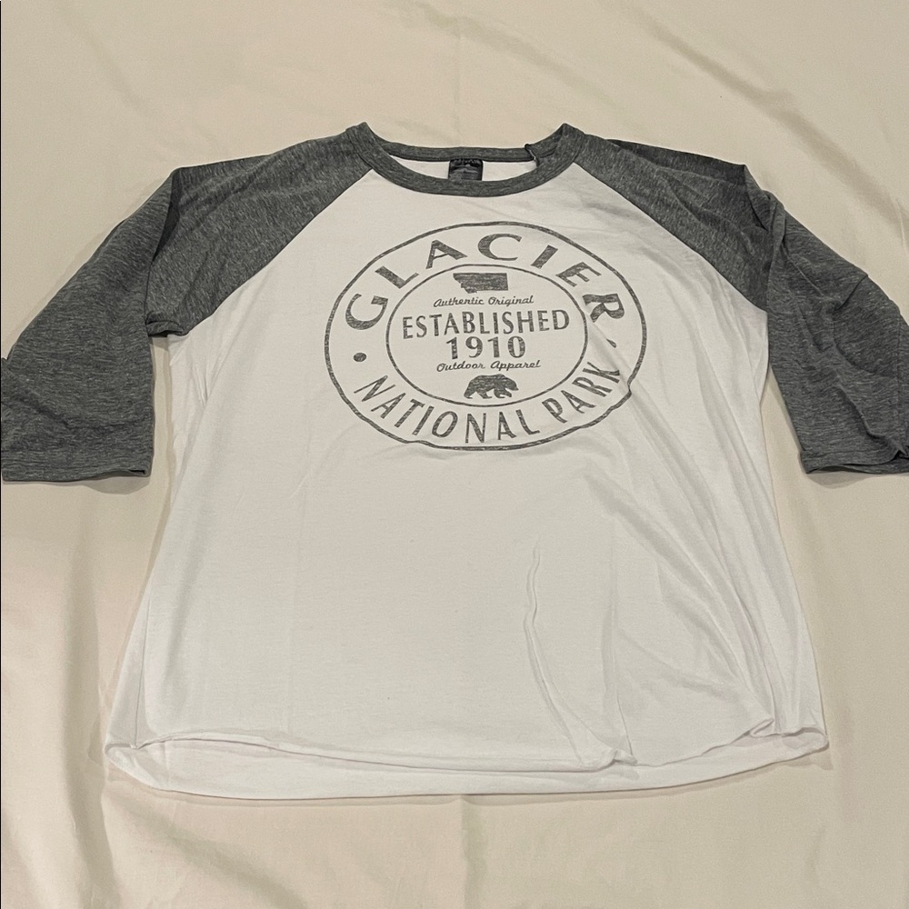 Gray and White Glacier National Park Raglan Tee with 3/4 Sleeves Rolled Bottom